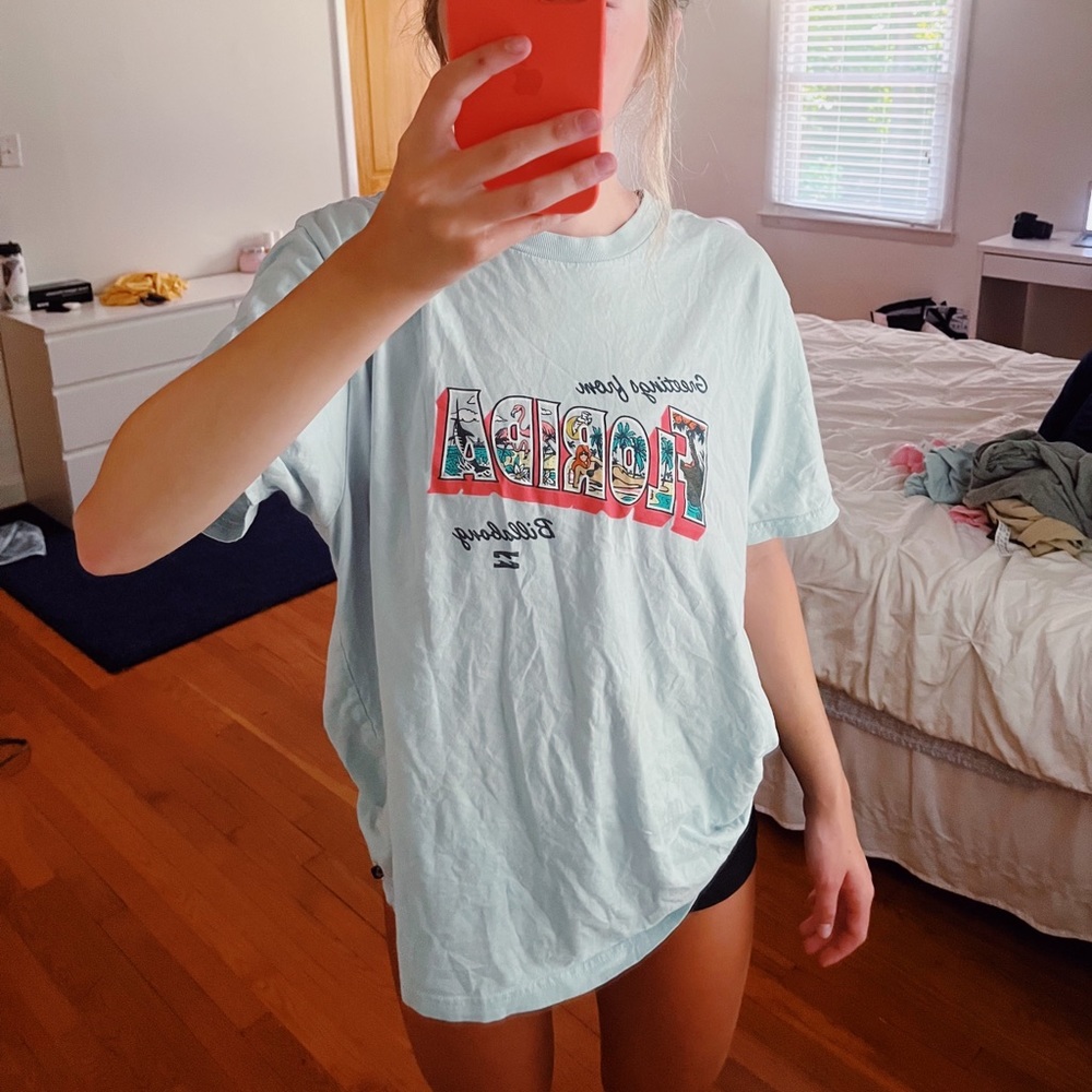 billabong tee